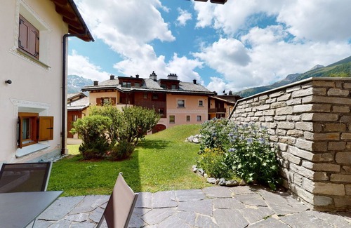 Champfer Apartment | Apartment Ambretta EG - Quiet Apartment in Champfèr