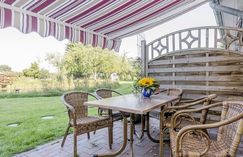 Westerstede Apartment | Apartment Ammerland - vacation home in the countryside