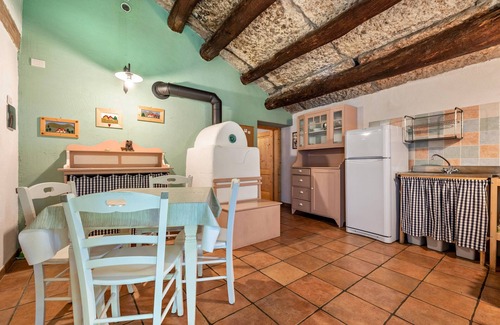 Ala Apartment | Apartment 'Appartamento Del Contadino' with Mountain View and Shared Garden