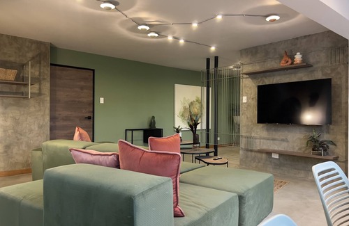 El Poblado Apartment | Apartment BBC With Jacuzzi