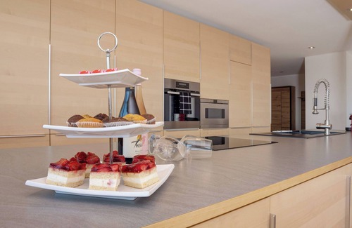 Doren Apartment | Apartment 'Böhler' with Mountain View, Wi-Fi and Air Conditioning