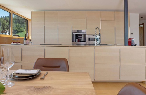 Doren Apartment | Apartment 'Böhler' with Mountain View, Wi-Fi and Air Conditioning