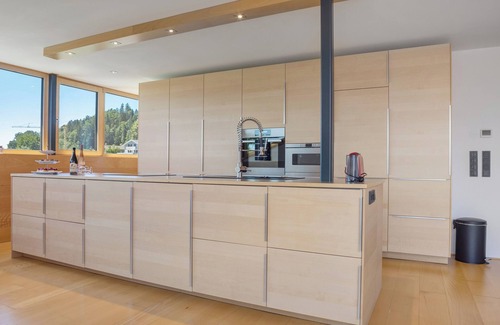 Doren Apartment | Apartment 'Böhler' with Mountain View, Wi-Fi and Air Conditioning