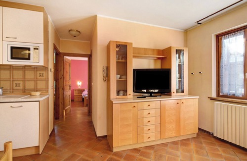 Livigno Apartment | Apartment 'Chalet Meridiana Appartamento 4' with Mountain View