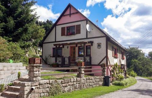 Starkov Apartment | Apartment Chlívce u Hronova-3 by Interhome