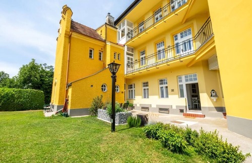 Baden Apartment | Apartment Christa on the first floor