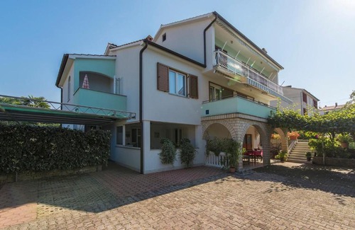 Spadici House | Apartment Complex Silvia