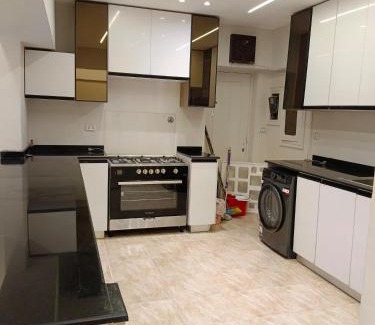 Maadi Apartment | apartment cornish el nile 250 m floor 14