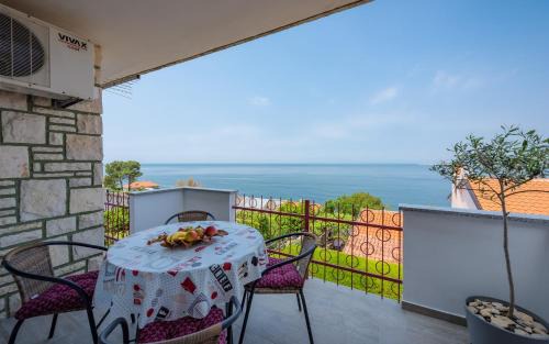 Crveni Vrh Apartment | Apartment Crveni