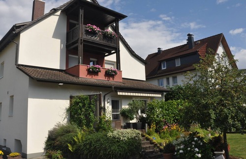 Bad Soden-Salmuenster Apartment | Apartment 3, 40 sqm, 1 bedroom, living room with kitchenette, balcony, max. 2 persons