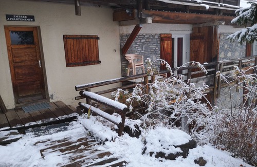 Enchastrayes Condo | APARTMENT DUPLEX SUPER SAUZE 1700