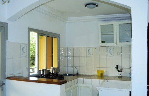 Kribi Apartment | Apartment-Ensuite with Shower-Beach view