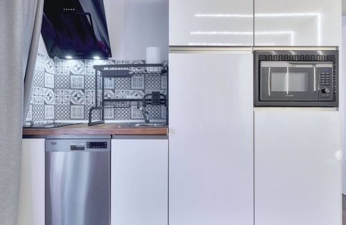Trefacio Apartment | Apartment 'Marel' with Mountain View, Wi-Fi and Air Conditioning