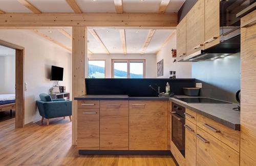 Langenordnach Apartment | Apartment 'Ferienwohnung Kuhgeflüster' with Shared Terrace, Shared Garden and Wi-Fi