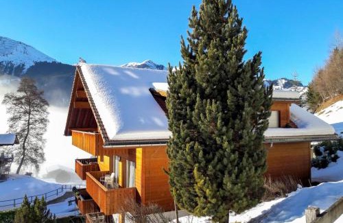 Wengen Apartment | Apartment Goldenhorn Apt-F by Interhome