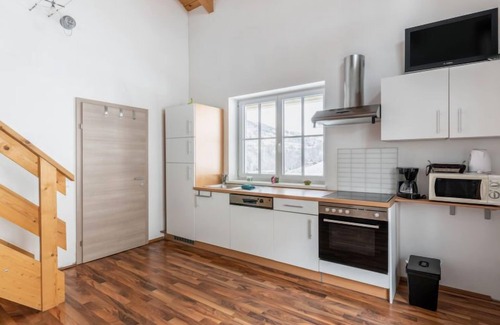 Goldegg Apartment | Apartment Grün by Interhome