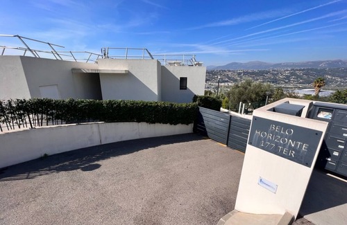 Saint Antoine Apartment | Apartment Horizon - Côte d'Azur - private residence with pool