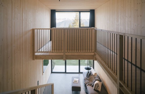 Bressanone Apartment | Apartment Hotel "Anders Mountain Suites 3" with Private Sauna, Slope Access & Wi-Fi