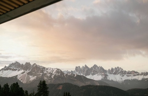 Bressanone Apartment | Apartment Hotel "Anders Mountain Suites 3" with Private Sauna, Slope Access & Wi-Fi