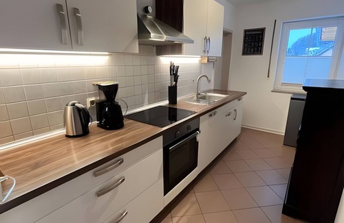 Schnellbach Apartment | Apartment 'Im Thüringer Wald' with Mountain View, Private Terrace and Wi-Fi