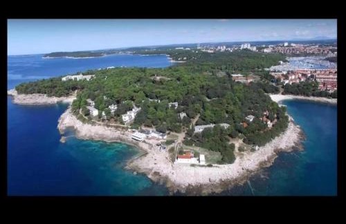 Silo Apartment | Apartment in Šilo near Sea Beach