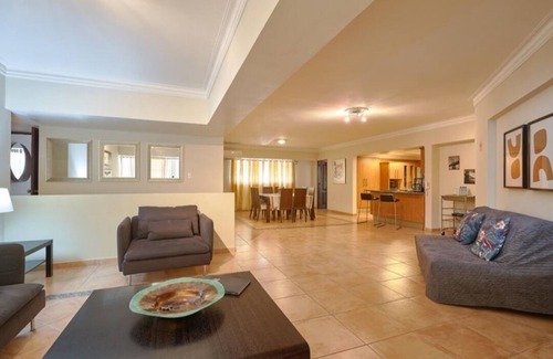 Santo Domingo Apartment | Apartment in Bella Vista Sleeps 10