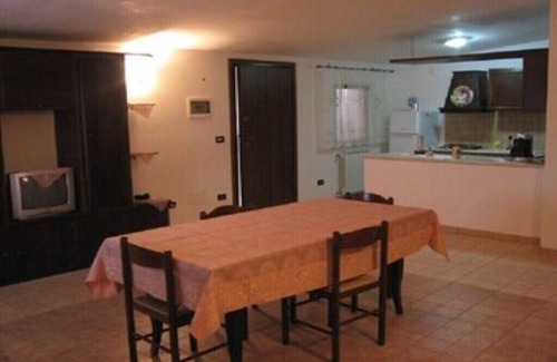 Oria Apartment | Apartment in complex with ample parking and close to 15min from the sea