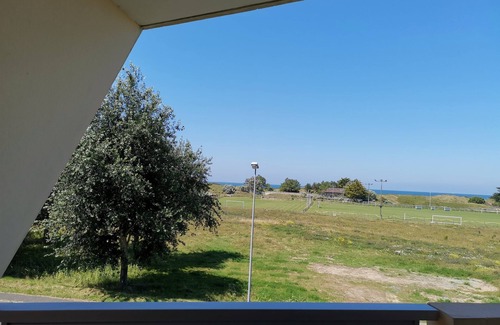 Granville Apartment | Apartment in DONVILLE