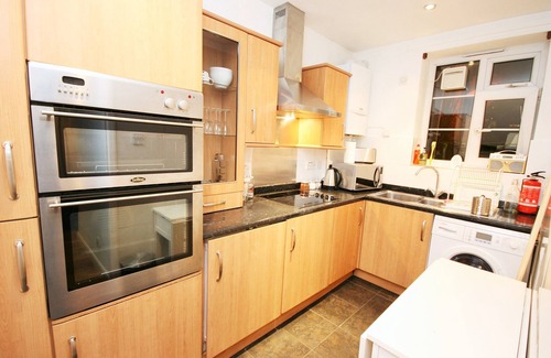 Stepney Green Apartment | Apartment In Fantastic Location
