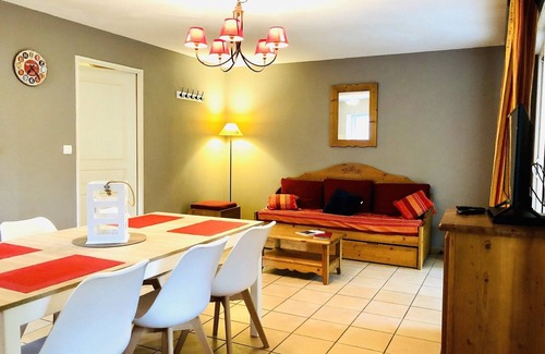 Vielle-Aure Apartment | Apartment in residence *