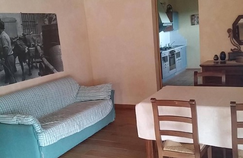 Gavardo Apartment | Apartment in Gavardo with Common Pool