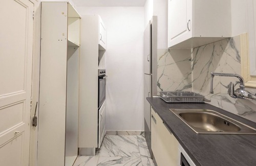 L'Antiga Esquerra de l'Eixample Apartment | Apartment in Gran Via - Eixample