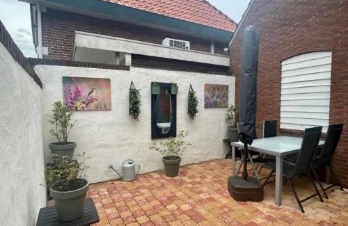 Groenlo Apartment | Apartment in Groenlo with Private Garden