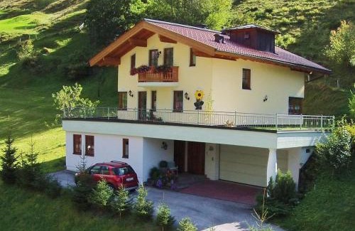 Huettschlag Apartment | Apartment in Hüttschlag near Ski Bus