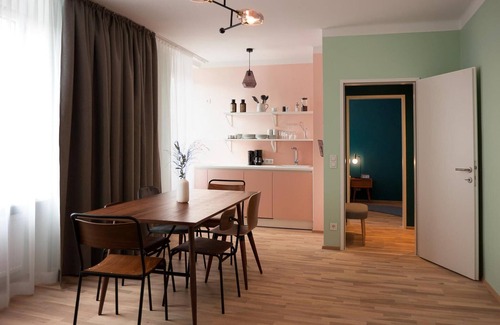 Rathausviertel Apartment | Apartment in Linz by the Danube Promenade