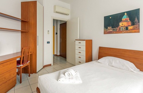 Simonetta Apartment | Apartment in Milan with 2 bedrooms sleeps 3