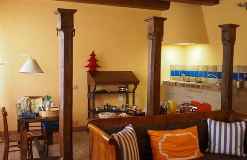 Fermo Apartment | Apartment in PALAZZO, charm and dehors. Historic center, 7 km from the sea