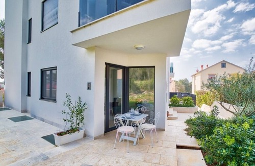 Borik Apartment | Apartment in Rovinj with Terrace, Air condition, WIFI, Dishwasher (4286-1)