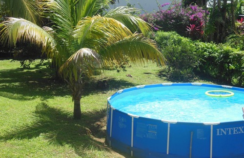 Remire Montjoly House | Apartment in Villa with garden and pool for escape and relaxation