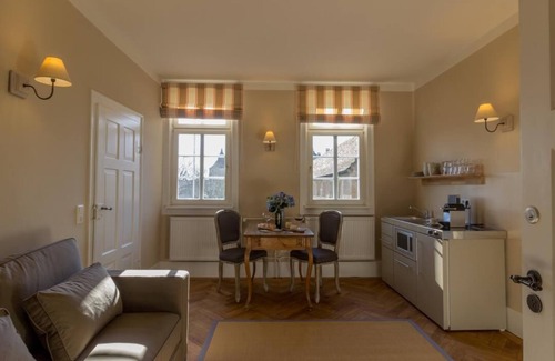 Langenburg Apartment | Apartment including a fantastic view of Langenburg Castle