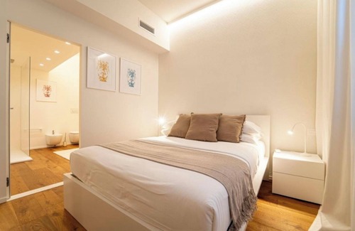 San Giovanni la Punta Apartment | Apartment 'Il Moro' with Shared Pool, Wi-Fi and Air Conditioning