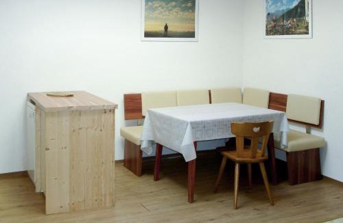 St. Valentin auf der Haide Apartment | Apartment Haupthaus Schönblick - SVH118 by Interhome