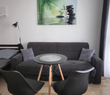 Dubravka Apartment | Apartment Klimka with balcony, free wifi and free parking
