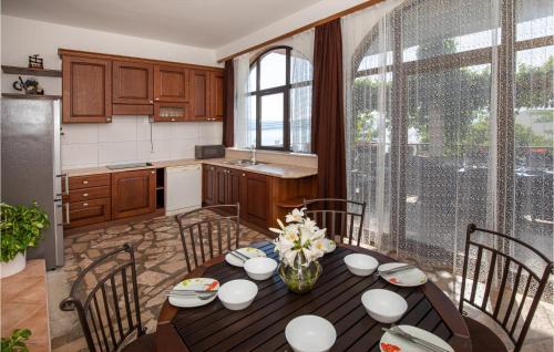 Komarna Apartment | Apartment Komarna Cr