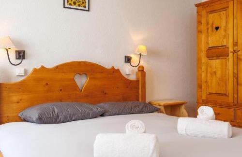 Val d'Illiez Apartment | Apartment Les Cimes by Interhome