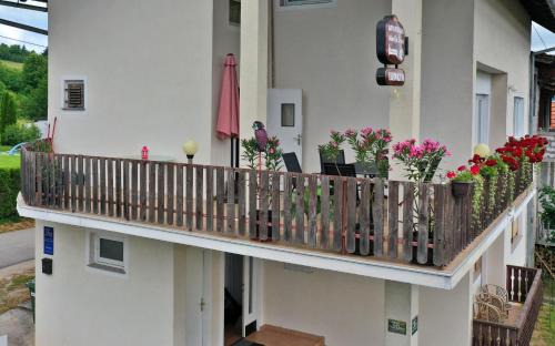 Rakovica Apartment | Apartment Marija Zupan