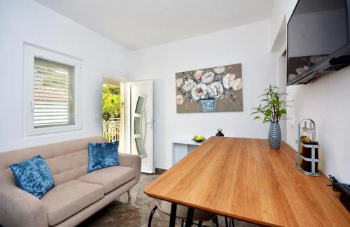 Milna Apartment | Apartment 'MIMO' in Milna - Hvar