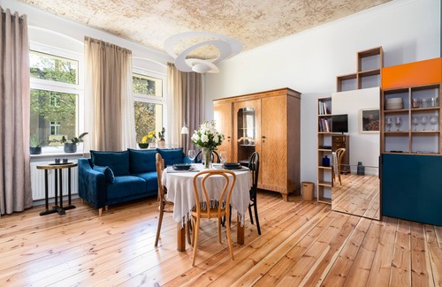 Grunwald Apartment | Apartment Mottego by Renters Prestige