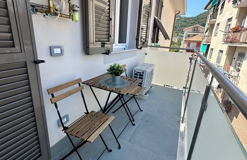 San Salvatore House | Apartment N.4, Appartamento N.4 Secondo piano