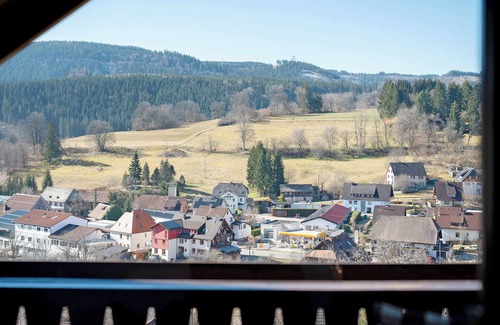 Lenzkirch Apartment | Apartment 'Panoramablick' with Mountain View, Balcony and Wi-Fi